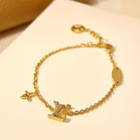 [LUCKY LOVE]LOGO STAR MOTIF GOLD BRACELET