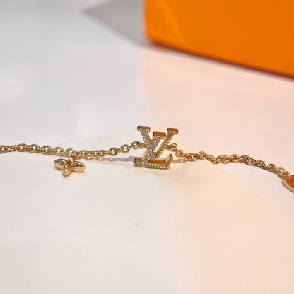 [LUCKY LOVE]LOGO STAR MOTIF GOLD BRACELET