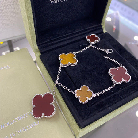 [LUCKY LOVE]CLOVER 5 MOTIFS SIVLER CARNELIAN TIGER EYE BRACELET