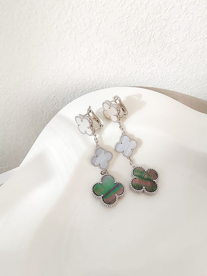 [LUCKY LOVE]CLOVER 3 MOTIFS CHALCEDONY DARK MOP SILVER EARRINGS