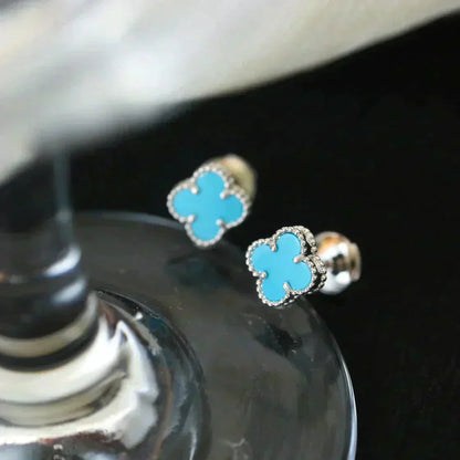 [LUCKY LOVE]CLOVER MINI 9.5MM ONYX STUD EARRINGS SILVER