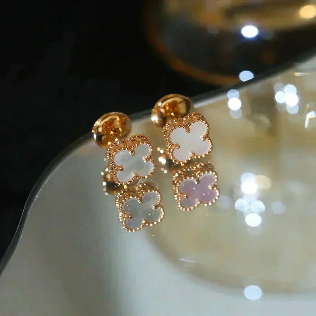 [LUCKY LOVE]CLOVER MINI 9.5MM WHITE MOP EARRINGS