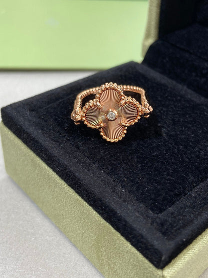 [LUCKY LOVE]CLOVER RIVERSIBLE ROSE GOLD RING