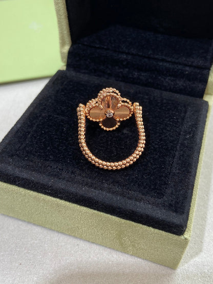 [LUCKY LOVE]CLOVER RIVERSIBLE ROSE GOLD RING