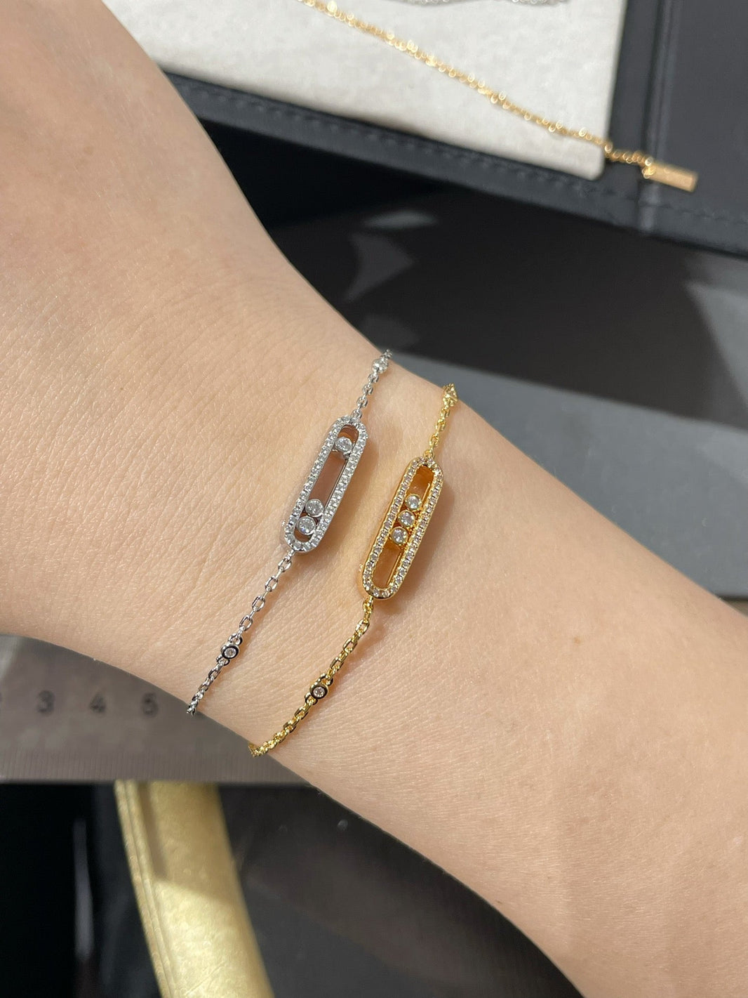 [LUCKY LOVE]BABY MOVE DIAMOND BRACELET