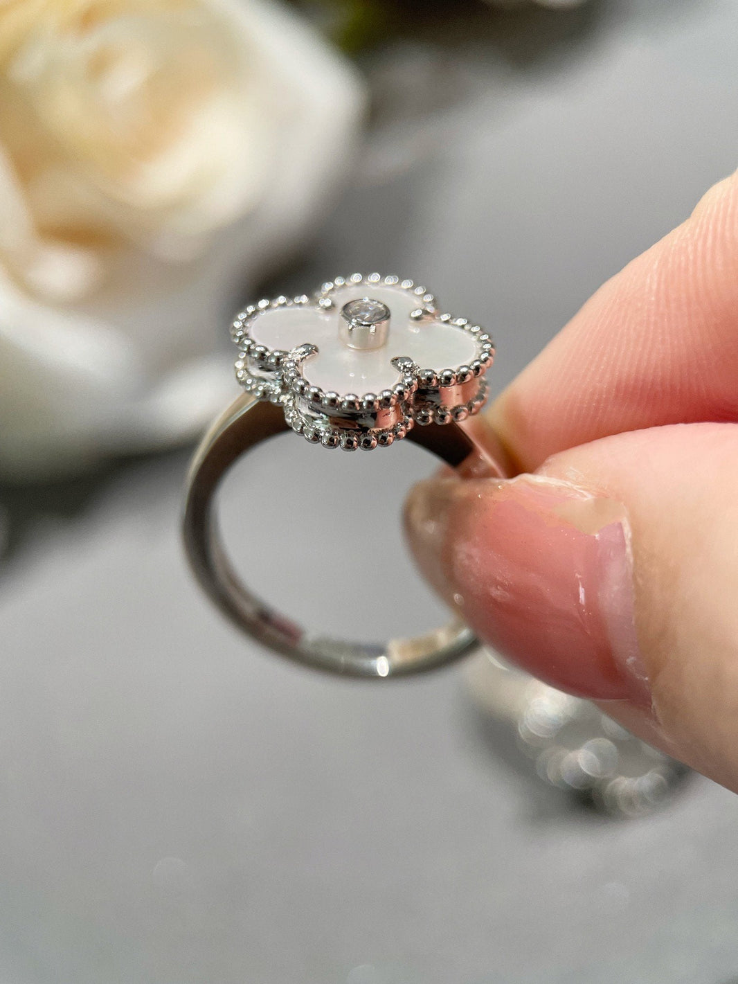 [LUCKY LOVE]CLOVER SILVER MOP DIAMOND RING