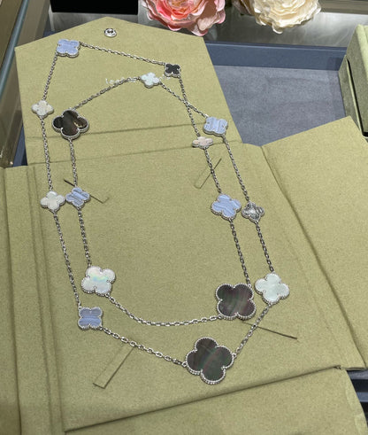 [LUCKY LOVE]CLOVER 16 MOTIF CHALCEDONY MOP SILVER NECKLACE