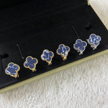 [LUCKY LOVE]CLOVER PIETERSITE MEDIUM STUD EARRINGS