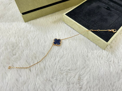 [LUCKY LOVE]CLOVER 1 MOTIF PIETERSITE BRACELET