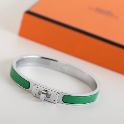 [LUCKY LOVE]HM KELLY GREEN BRACELET