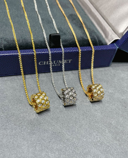 [LUCKY LOVE]BEE LOVE DIAMOND PAVED 3 ROW NECKLACE