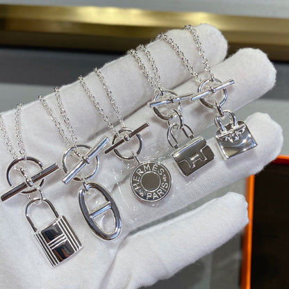 [LUCKY LOVE]CONSTANCE PEDANT SILVER NECKLACE