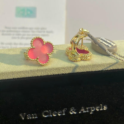 [LUCKY LOVE]NEW CLOVER 15MM PINK ENAMEL STUD EARRINGS