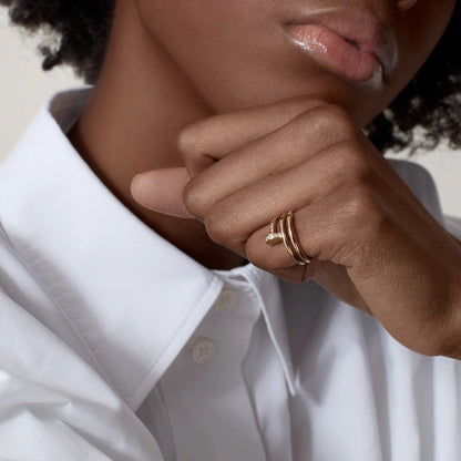 [LUCKY LOVE]JUSTE RING 4.8MM HALF DIAMOND