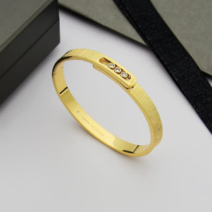 [LUCKY LOVE]Move Noa Ciselé bangle