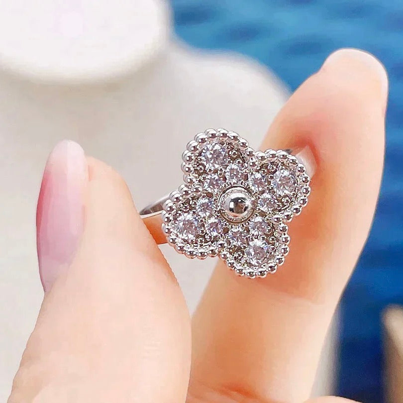 [LUCKY LOVE]CLOVER DIAMOND RING