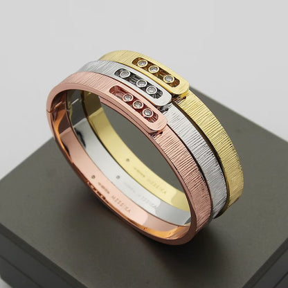 [LUCKY LOVE]Move Noa Ciselé bangle