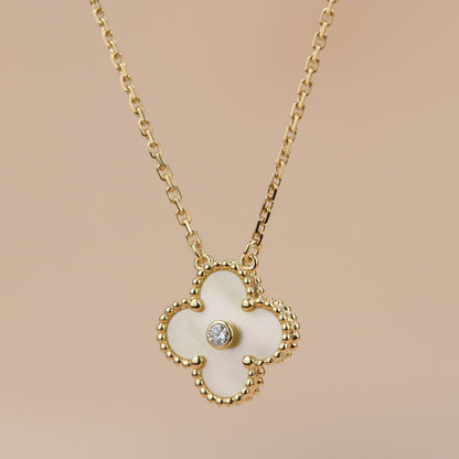 [LUCKY LOVE]CLOVER 15MM DIAMOND GOLD MOTHER OF PEARL NECKLACE