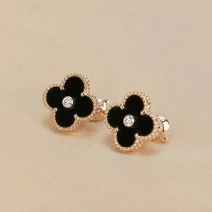 [LUCKY LOVE]CLOVER MEDIUM 1 MOTIFS ONYX DIAMOND EARRINGS