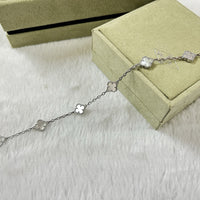 [LUCKY LOVE]CLOVER 6 MOTIF WHITE MOP BRACELET