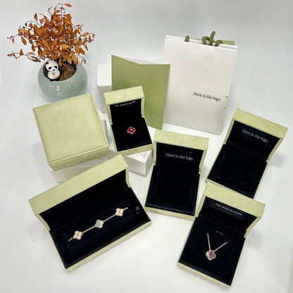 [LUCKY LOVE]CLOVER 15MM DIAMOND SINGLE FLOWER NECKLACE COLLECTION