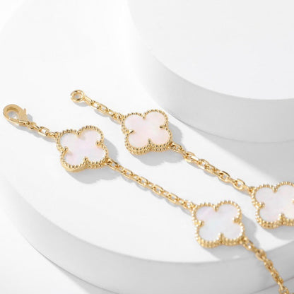 [LUCKY LOVE]CLOVER 10 MOTIFS WHITE MOTHER OF PEARL NECKLACE