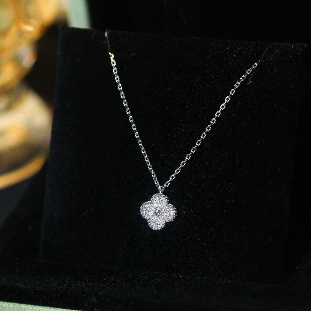 [LUCKY LOVE]CLOVER MINI 9.5MM PENDANT DIAMOND NECKLACE