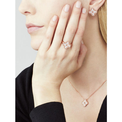[LUCKY LOVE]CLOVER 15MM DIAMOND SINGLE FLOWER NECKLACE
