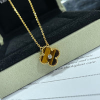[LUCKY LOVE]CLOVER 15MM DIAMOND AND YELLOW TIGER'S EYE AGATE necklace