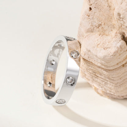 [LUCKY LOVE]LOVE 4MM 8 DIAMOND RING