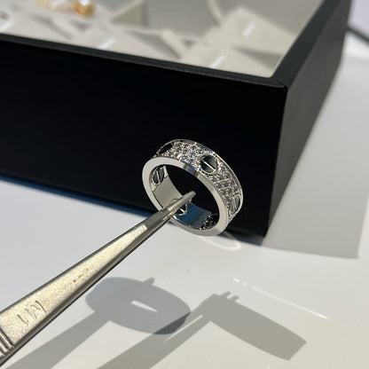 [LUCKY LOVE]LOVE RING 5.5MM DIAMONDS PAVED CERAMIC