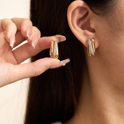 [LUCKY LOVE]TRINITY HALF DIAMOND  CUSHION EARRINGS