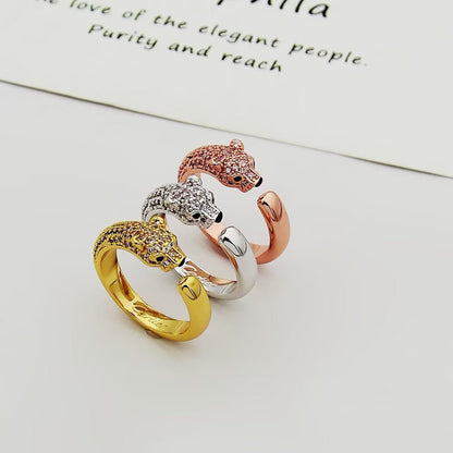 [LUCKY LOVE]PANTHERE HALF DIAMOND SMALL RING
