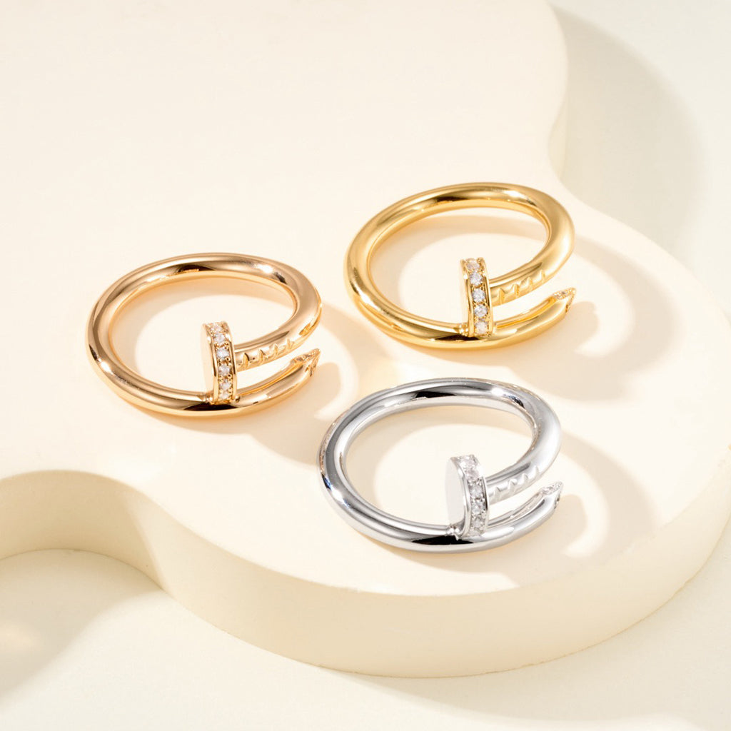 [LUCKY LOVE]JUSTE RING 2.6MM HALF DIAMOND