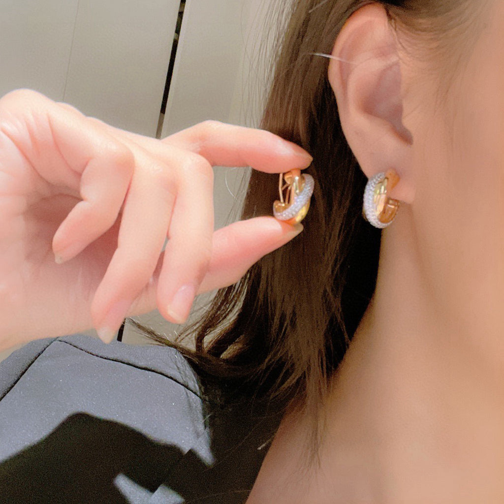 [LUCKY LOVE]TRINITY HALF DIAMOND  CLASSIC EARRINGS