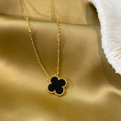 [LUCKY LOVE]CLOVER 15MM BLACK ONYX SINGLE FLOWER NECKLACE