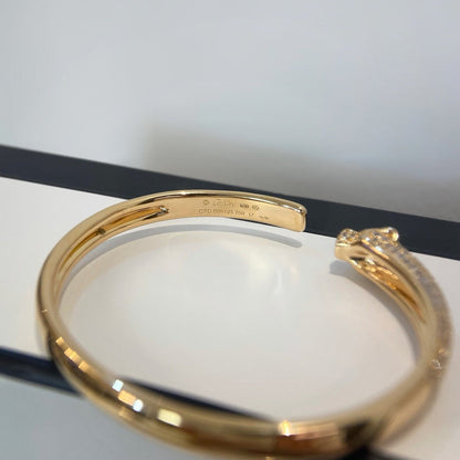[LUCKY LOVE]PANTHERE HALF DIAMOND OPEN BRACELET