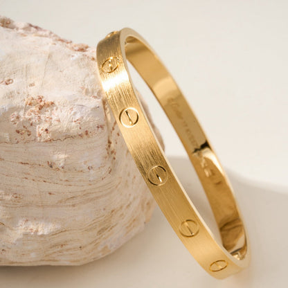 [LUCKY LOVE]LOVE BRACELET 6.1MM BRUSHED