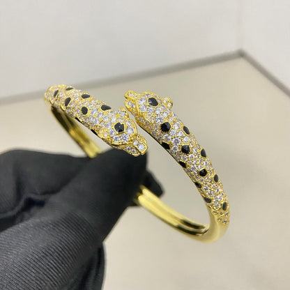 [LUCKY LOVE]PANTHERE DOUBLE HEADED HALF DIAMOND OPEN BRACELET