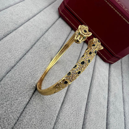 [LUCKY LOVE]PANTHERE DOUBLE HEADED HALF DIAMOND OPEN BRACELET