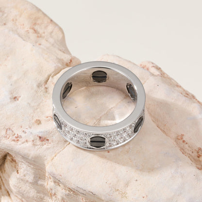 [LUCKY LOVE]LOVE RING 5.5MM DIAMONDS PAVED CERAMIC
