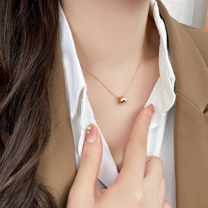 [LUCKY LOVE]BEE MINI PEDANT DIAMOND NECKLACE