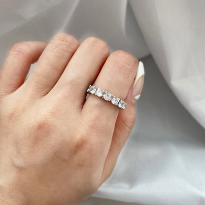[LUCKY LOVE]Eternity Round Cut Tennis Ring