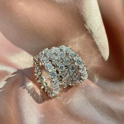 [LUCKY LOVE]Eternity Round Cut Tennis Ring