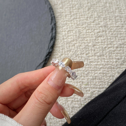 [LUCKY LOVE]Exquisite Pear Cut Tennis Ring