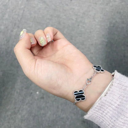 [LUCKY LOVE] CLOVER 5 MOTIF PULSAR STONE BRACELET COLLECTION