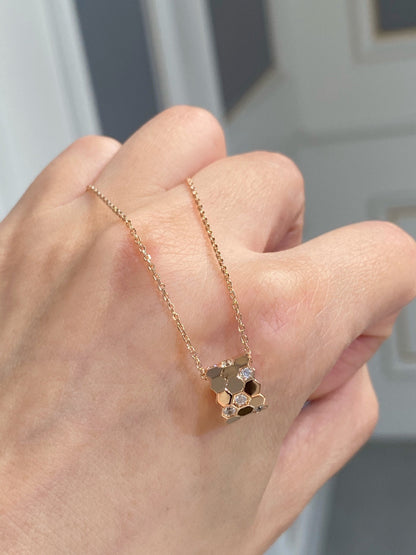 [LUCKY LOVE]BEE LOVE DIAMOND NECKLACE
