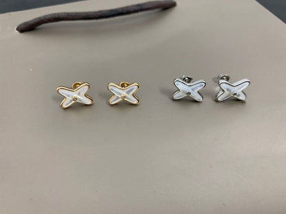 [LUCKY LOVE]JEUX DE WHITE MOP SILVER DIAMOND EARRINGS