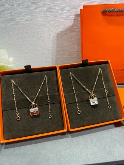 [LUCKY LOVE]H CIRCE MOISSANITE PENDANT NECKLACE GOLD