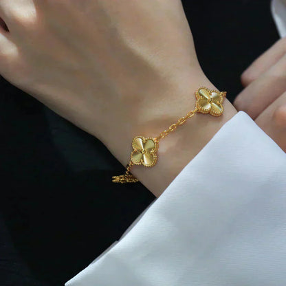 [LUCKY LOVE] CLOVER 5 MOTIF LASER BRACELET COLLECTION